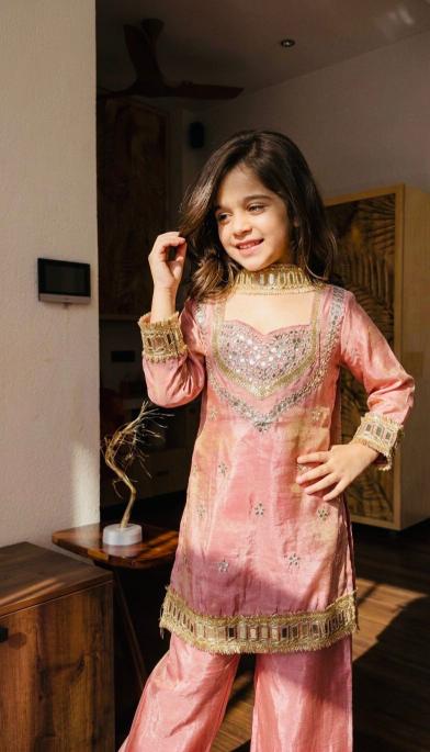 Kids Ethnic Wear Fendy Silk Pink Wholesale kids clothing suppliers in Surat